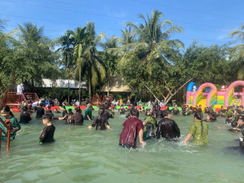 VÀM NHẬT TẢO – KDL LÀNG XANH BẾN TRE            		MÃ CHƯƠNG TRÌNH: R009 Phương tiện: ô tô. Thời gian: 1 ngày 0 đêm  Khởi hành dự kiến: …